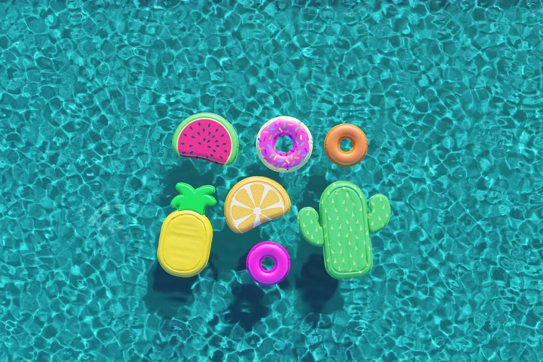 Safety and Fun Combined: The Importance of Pool Toys in Swim Education 